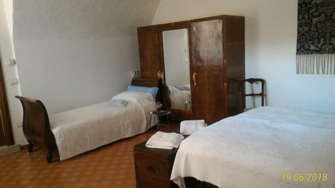 Agriturismo Holle Manerba del Garda Esterno foto